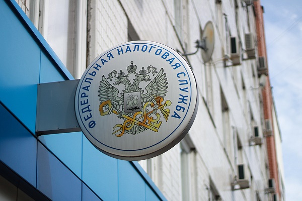 Россияне начали получать уведомления об уплате налога на проценты по вкладам